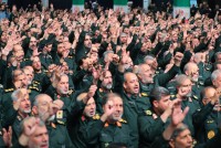 «الحرس-الثوري»...-جهاز-عسكري---سياسي-في-إيران