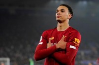 أرنولد-يوقع-عقدا-طويل-الأمد-مع-ليفربول