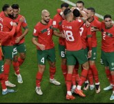 توحدت-الامة-خلف-فريقها-المفضل-بعد-ان--كانت-سياسات-الانظمة-قد-فرقتهم