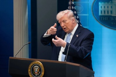 خبراء:-ترمب-لا-يملك-أوراقاً-كثيرة-في-مواجهته-مع-إيران
