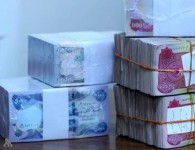 بغداد-تصارع-لتأمين-الرواتب-وخبراء-يحذرون-من-أشهر-صعبة-مقبلة