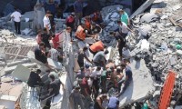استشهاد-30-فلسطينيا-بينهم-أحد-عناصر-الدفاع-المدني-في-قطاع-غزة