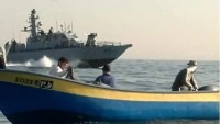 الاحتلال-يعتقل-5-صيادين-فلسطينيين-قبالة-شواطئ-غزة-رغم-سريان-اتفاق-وقف-إطلاق-النار