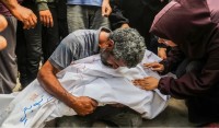 الاحتلال-يقتل-غزة-بالجوع-على-وقع-استمرار-المجازر-الوحشية